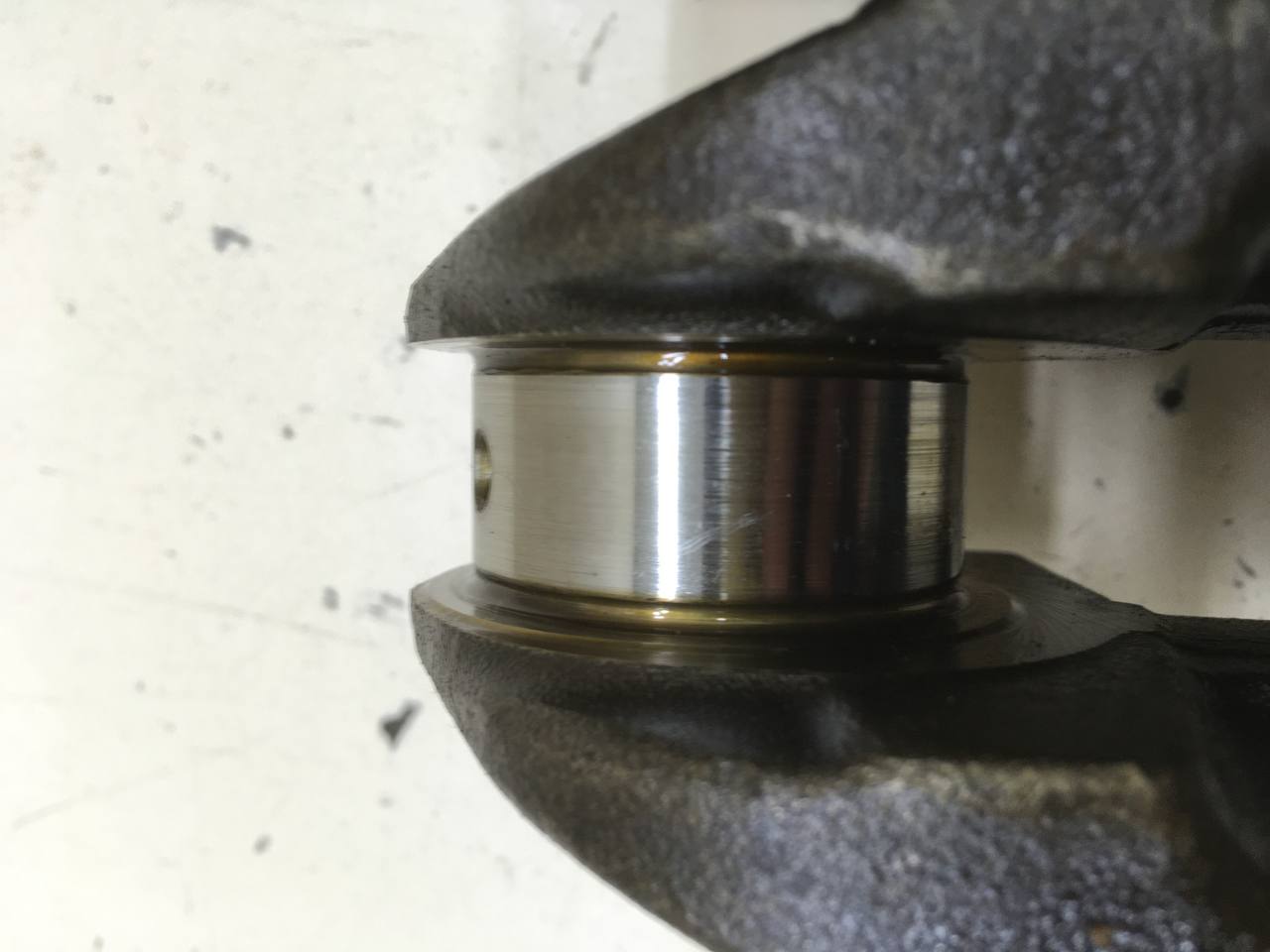 Коленвал Mitsubishi Lancer 9 (CS/Classic) 2000-2011 Коленвал Mitsubishi Lancer 9 (CS/Classic) 2000-2011