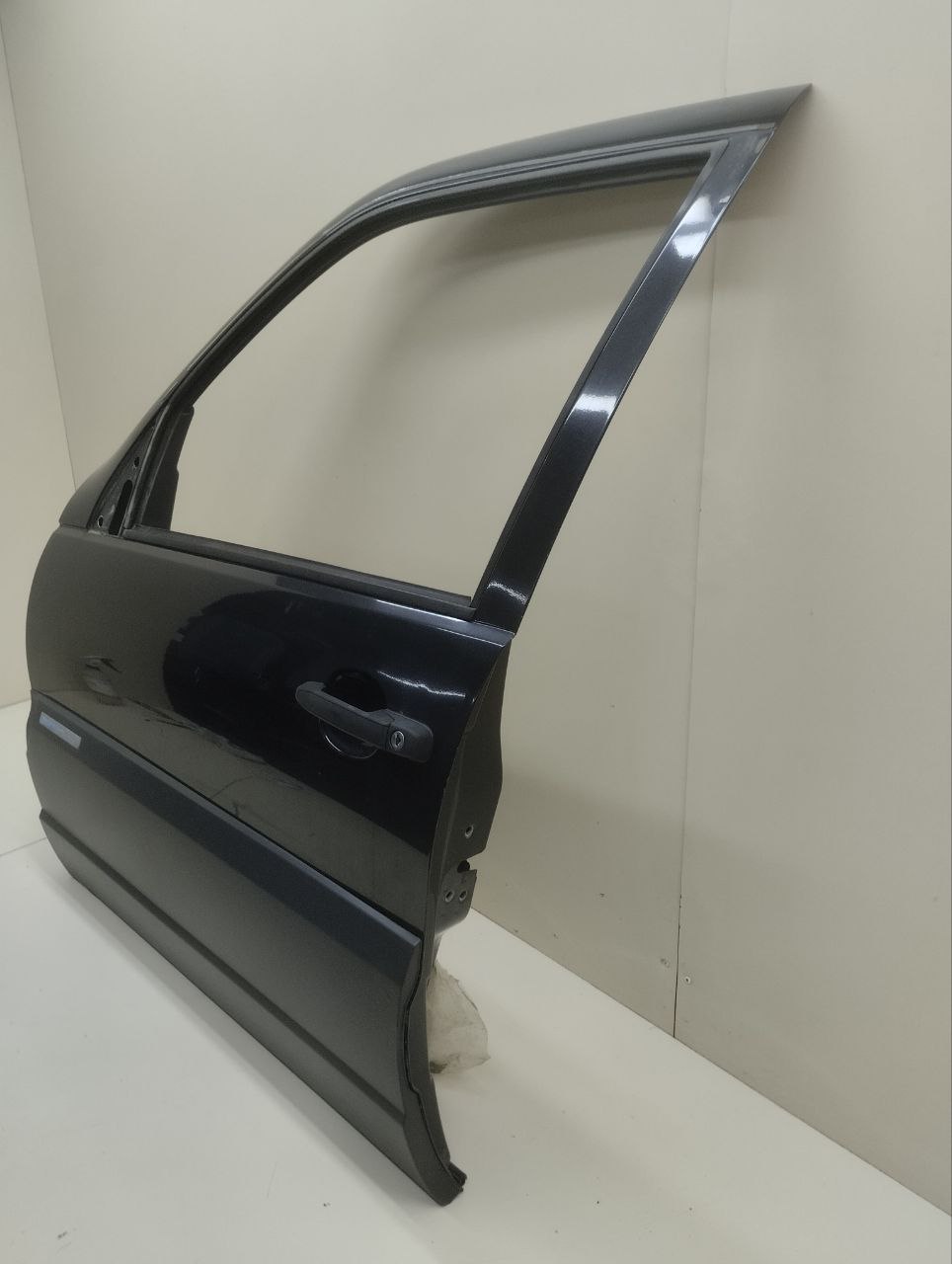 Дверь передняя левая Chevrolet Niva 2009-2020