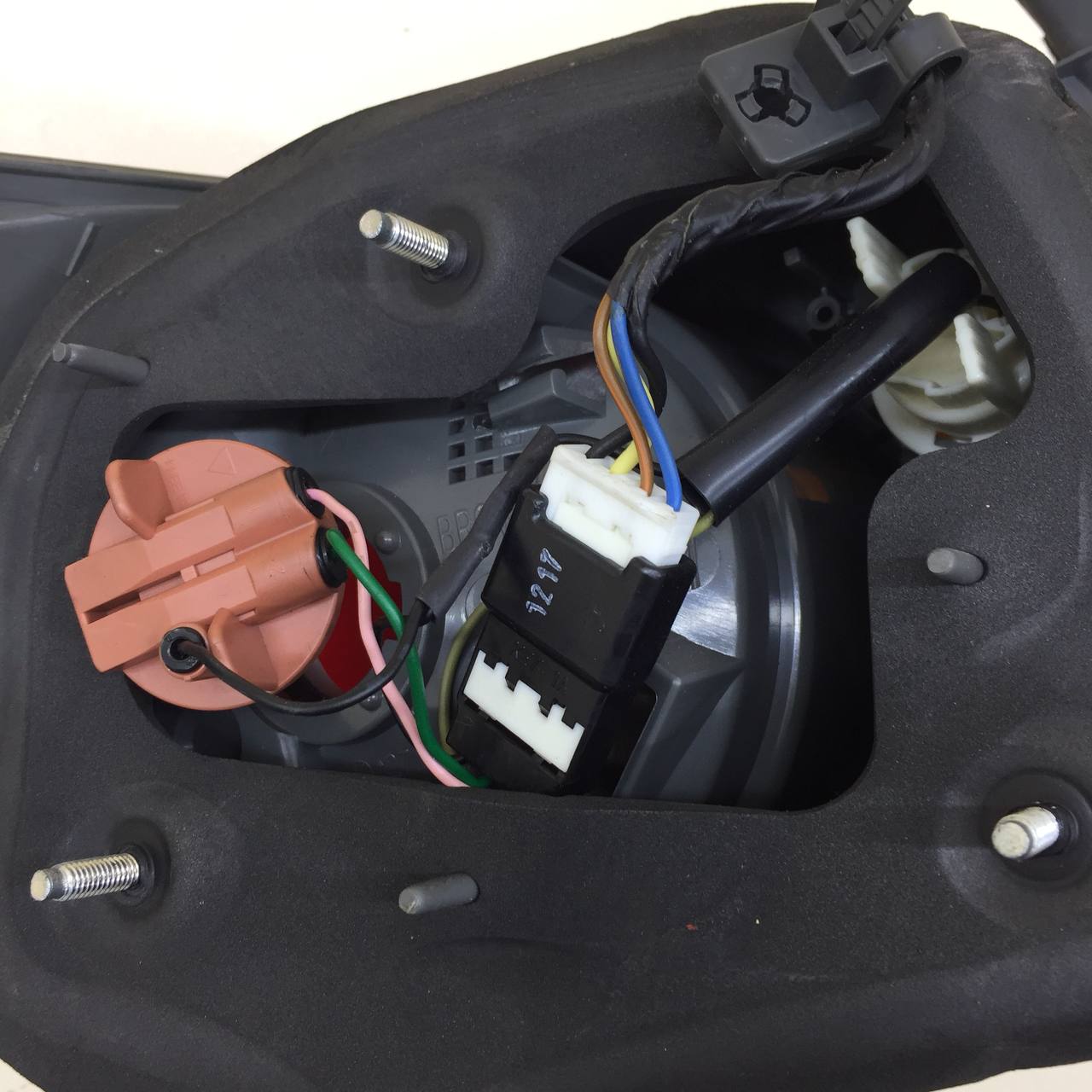 Фонарь задний наружный правый Hyundai Elantra (HD) 2006-2010