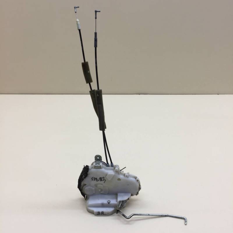 Замок двери задней правой Honda Civic 4D 2006-2012