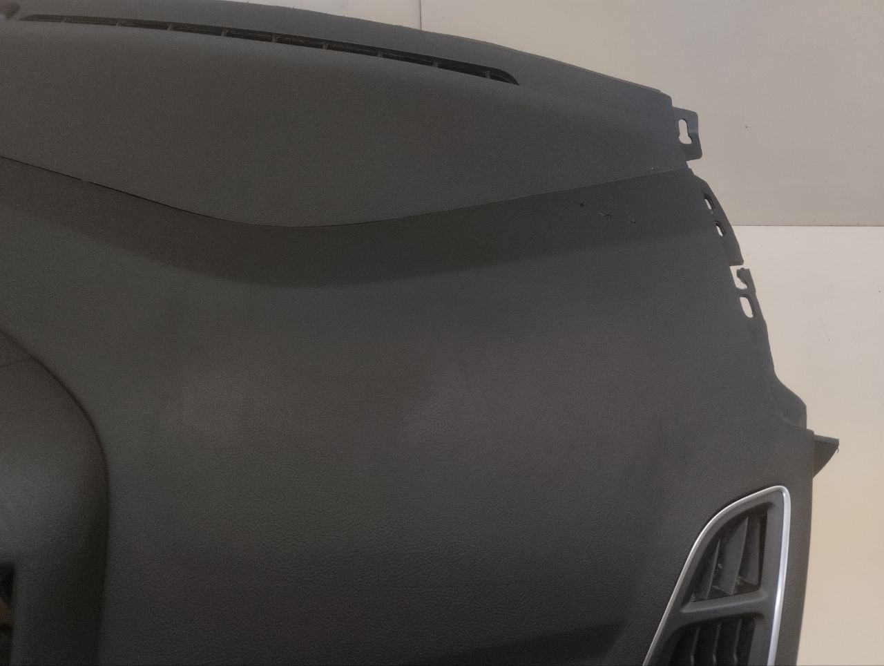 Торпедо Ford Focus 3 2011>