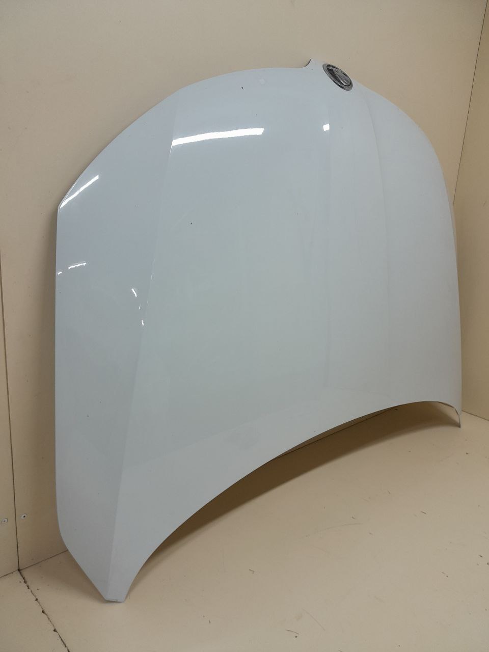 Капот Skoda Rapid 2012-2020 Капот Skoda Rapid 2012-2020