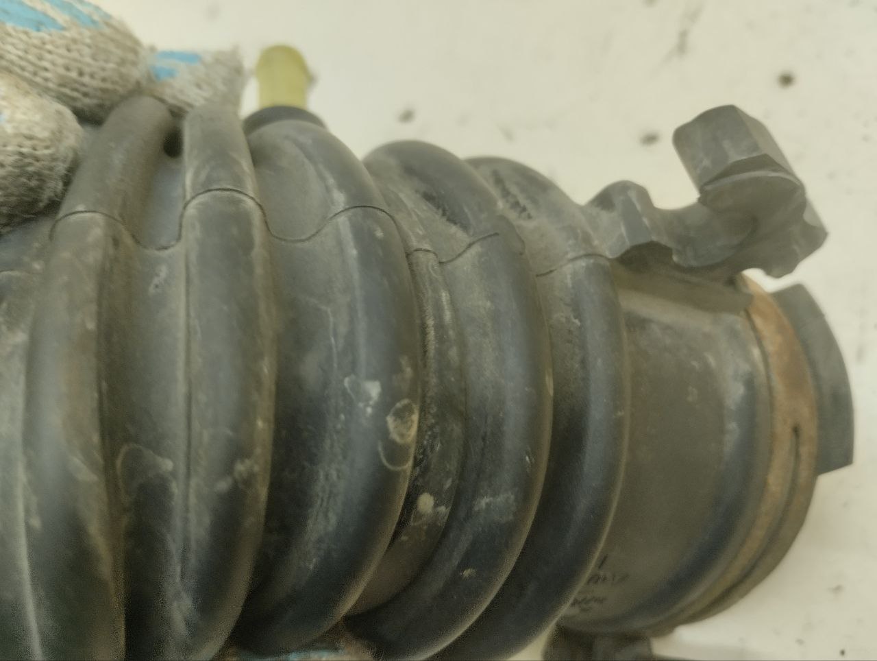 Патрубок воздушного фильтра Mazda Mazda 6 (GG) 2002-2007