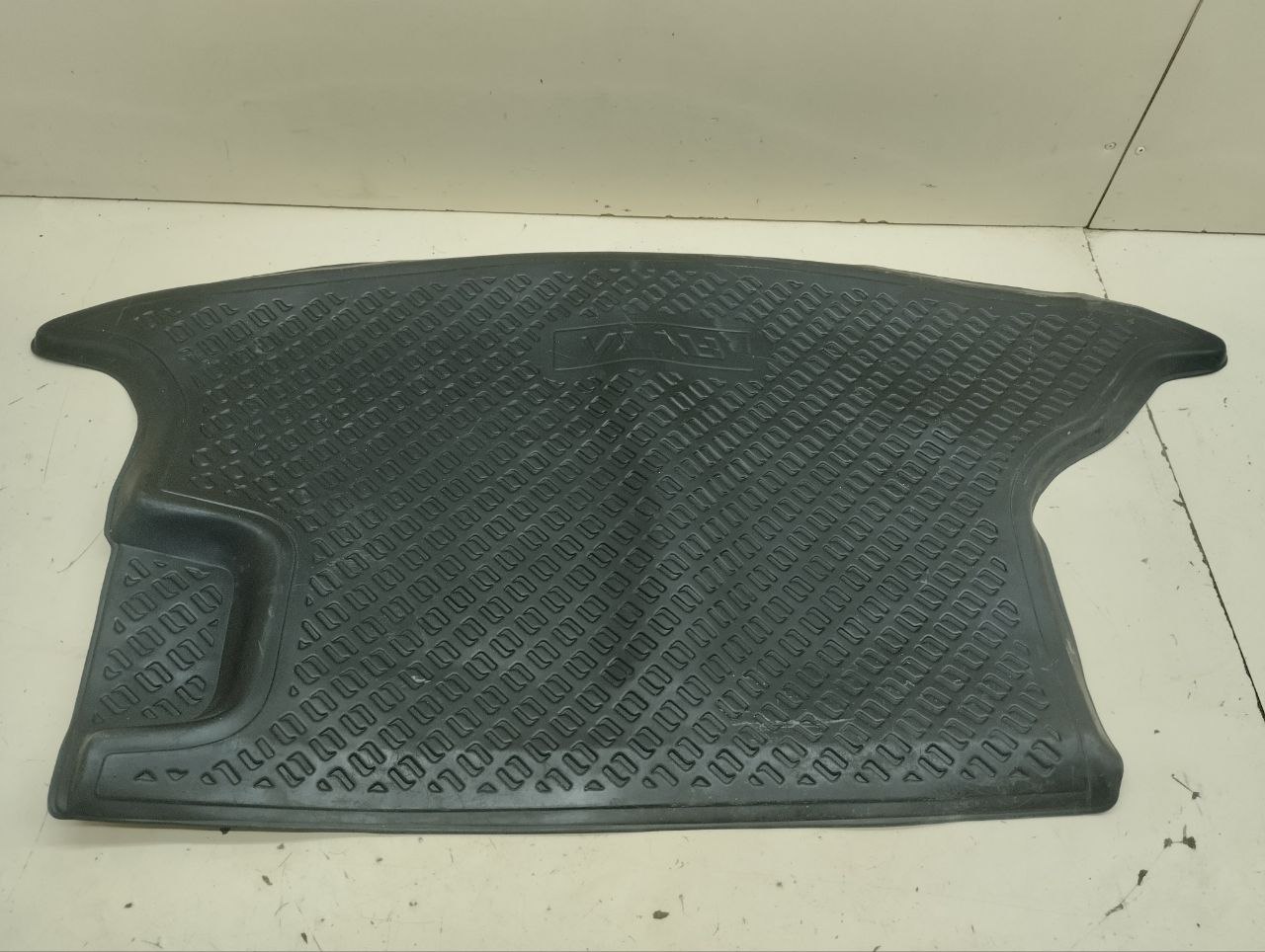 Коврик багажника Chevrolet Niva 2009-2020