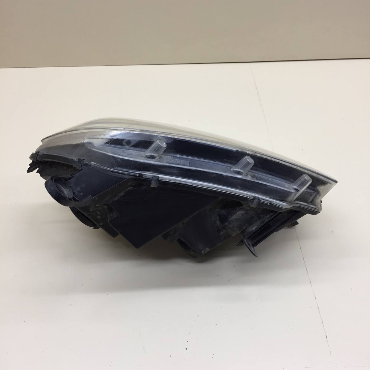 Фара правая Renault Sandero Stepway (5S) 2014-2022 Фара правая Renault Sandero Stepway (5S) 2014-2022