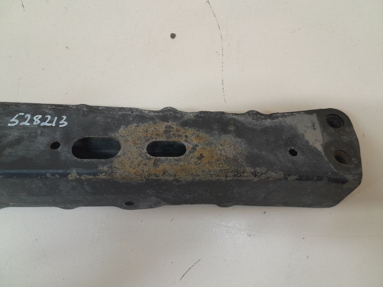 Балка передняя продольная Toyota Auris (E150) 2006-2012
