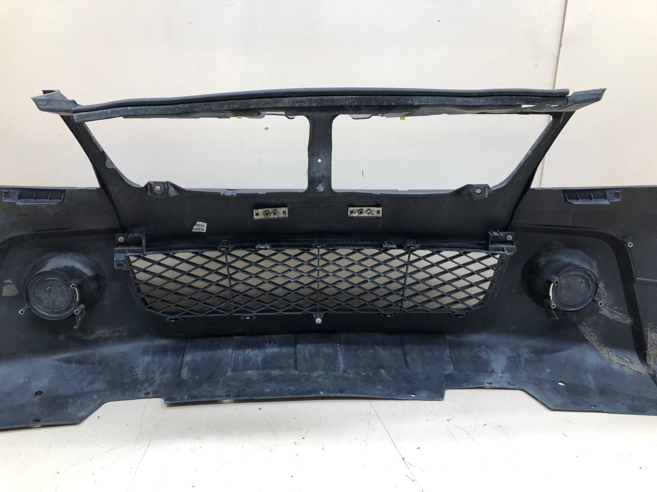 Бампер передний Suzuki Grand Vitara 2005-2015