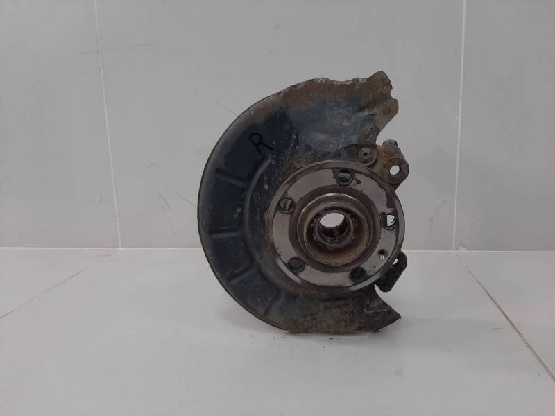 Кулак поворотный передний правый Volkswagen Polo (MK5) 2011-2020