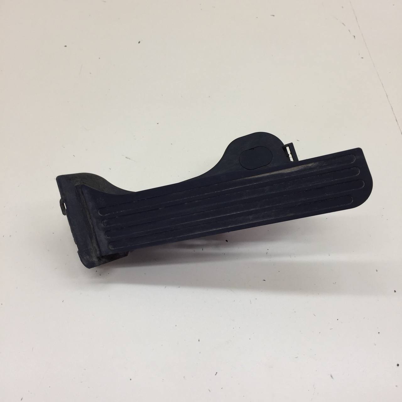 Педаль газа Skoda Octavia (A5 1Z-) 2004-2013 Педаль газа Skoda Octavia (A5 1Z-) 2004-2013