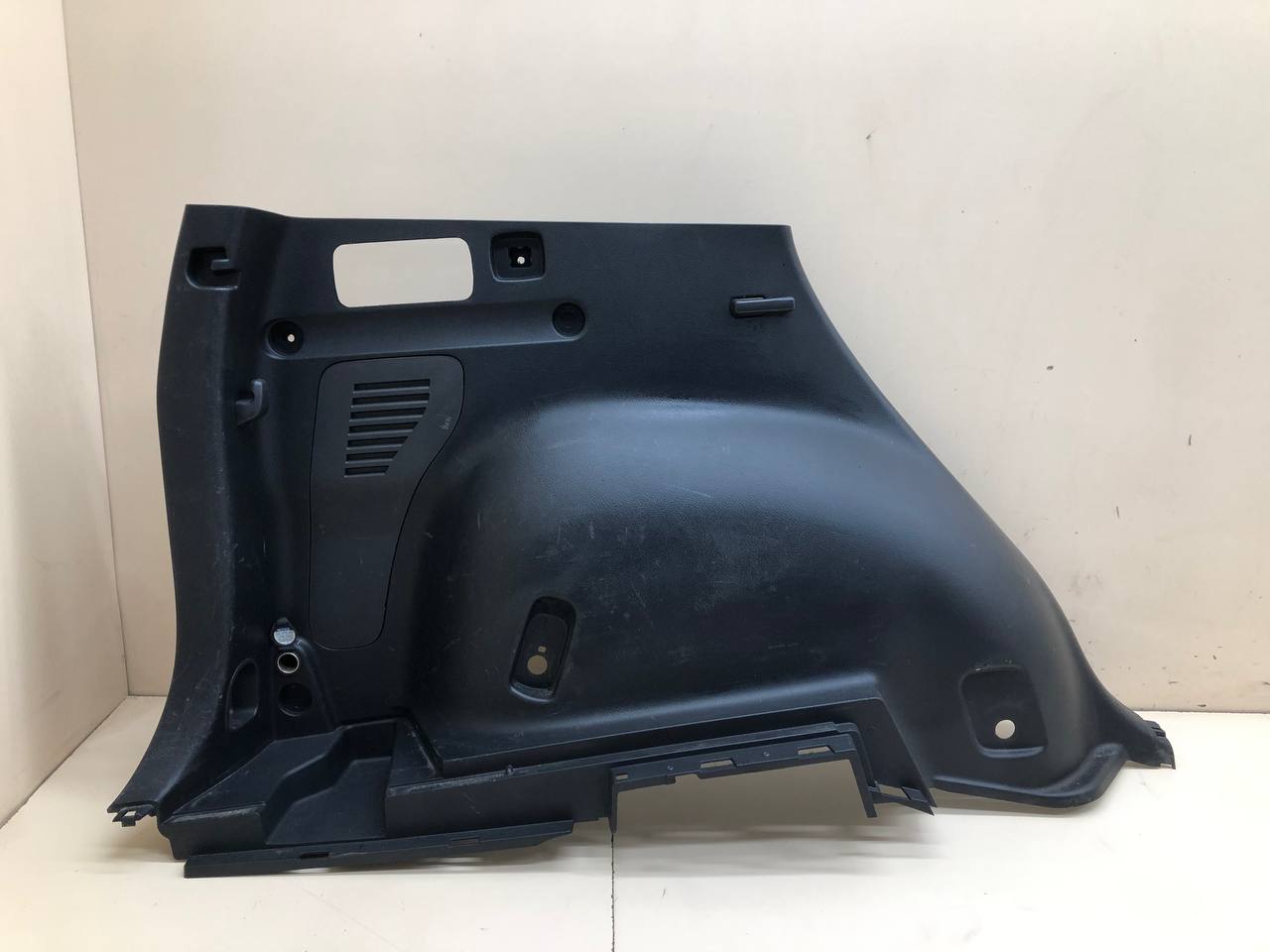 Обшивка багажника Toyota Rav 4 (A30) 2006-2013