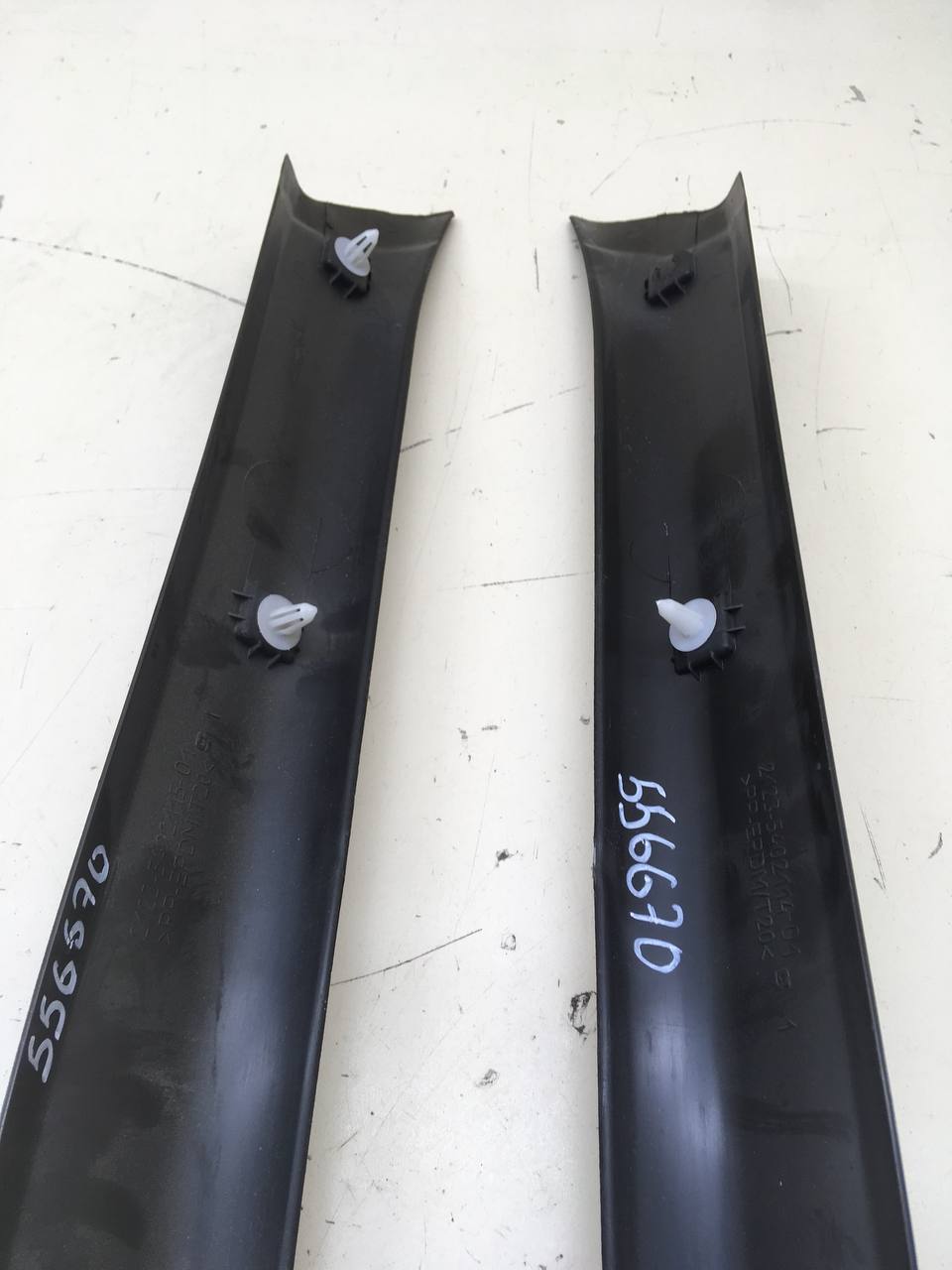 Обшивка стойки Chevrolet Niva 2009-2020