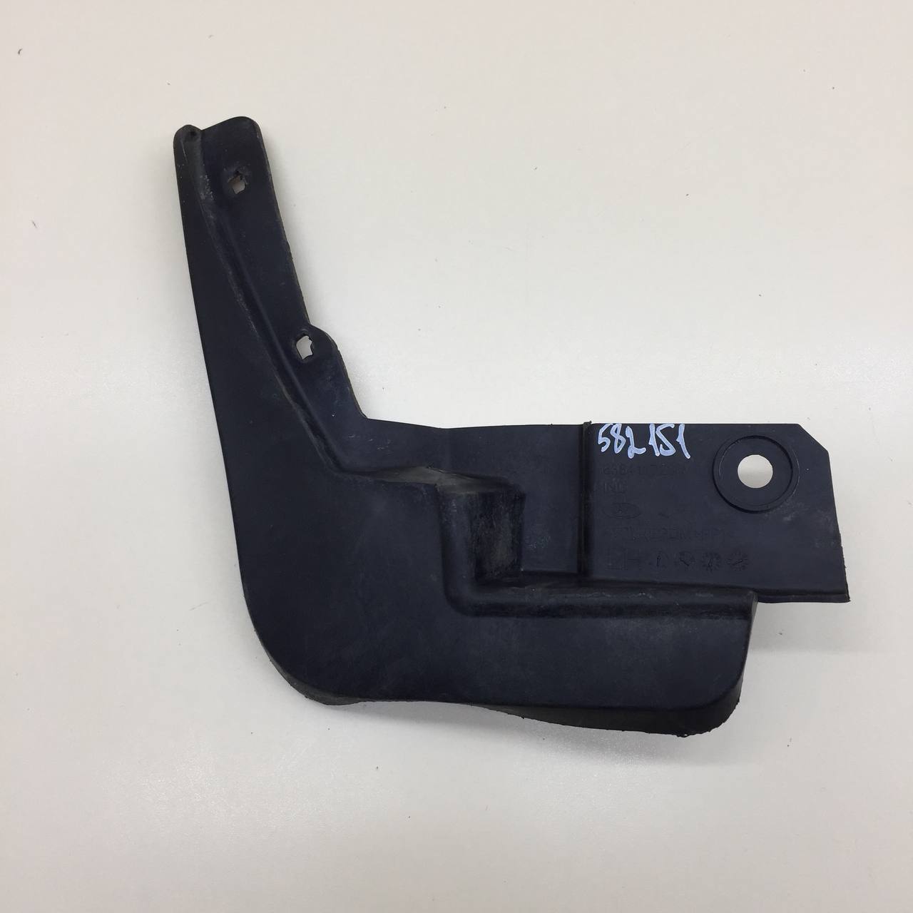 Брызговик передний левый Lada X-RAY 2016>