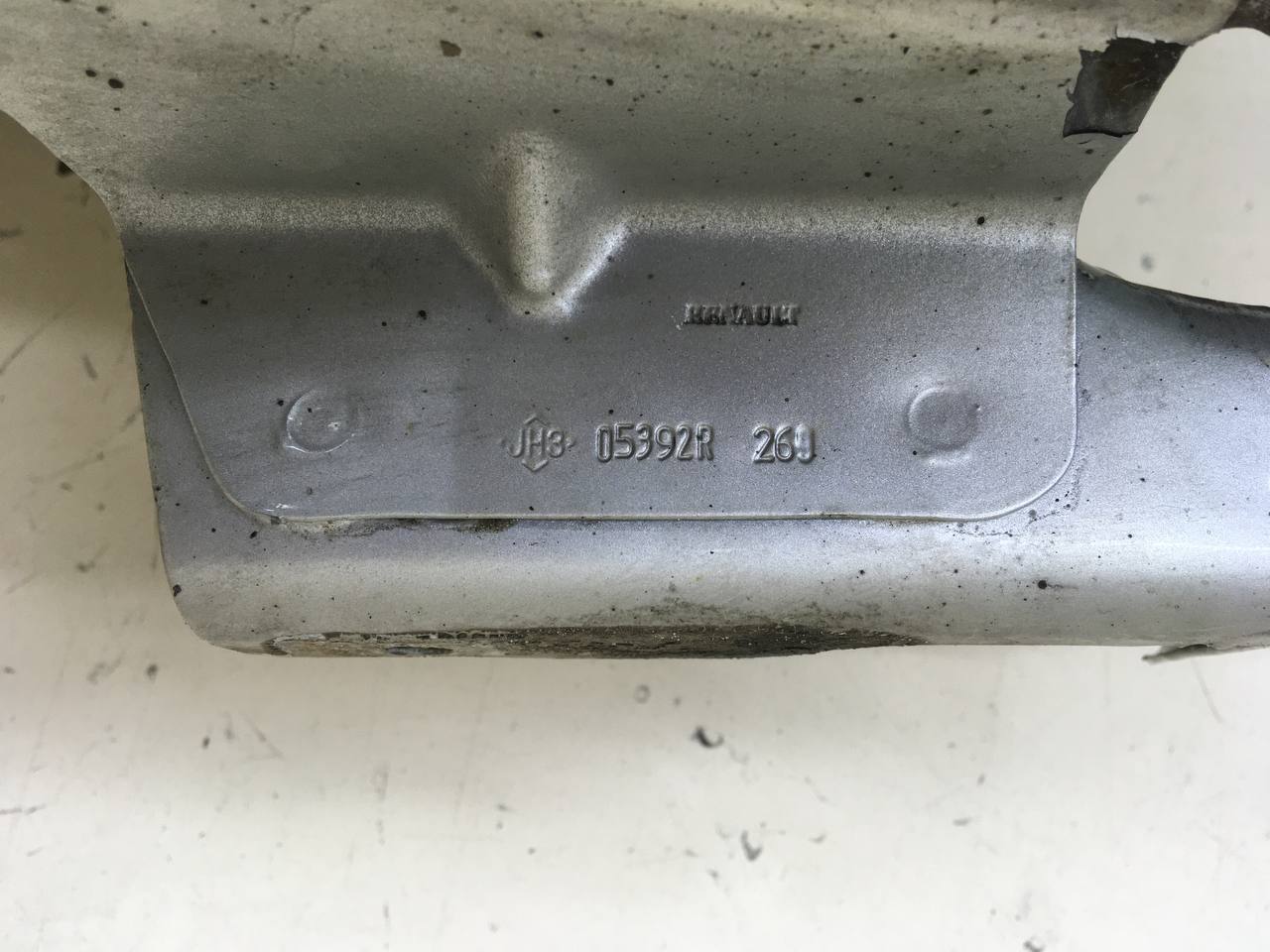 Крыло переднее правое Lada Largus 2012>