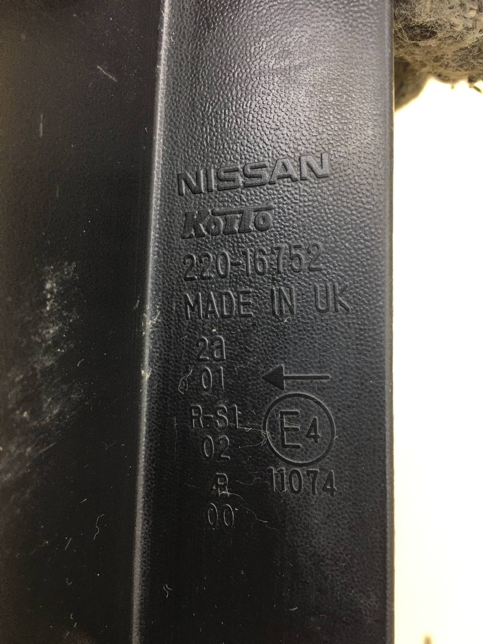 Фонарь задний левый Nissan Note (E11) 2006-2013