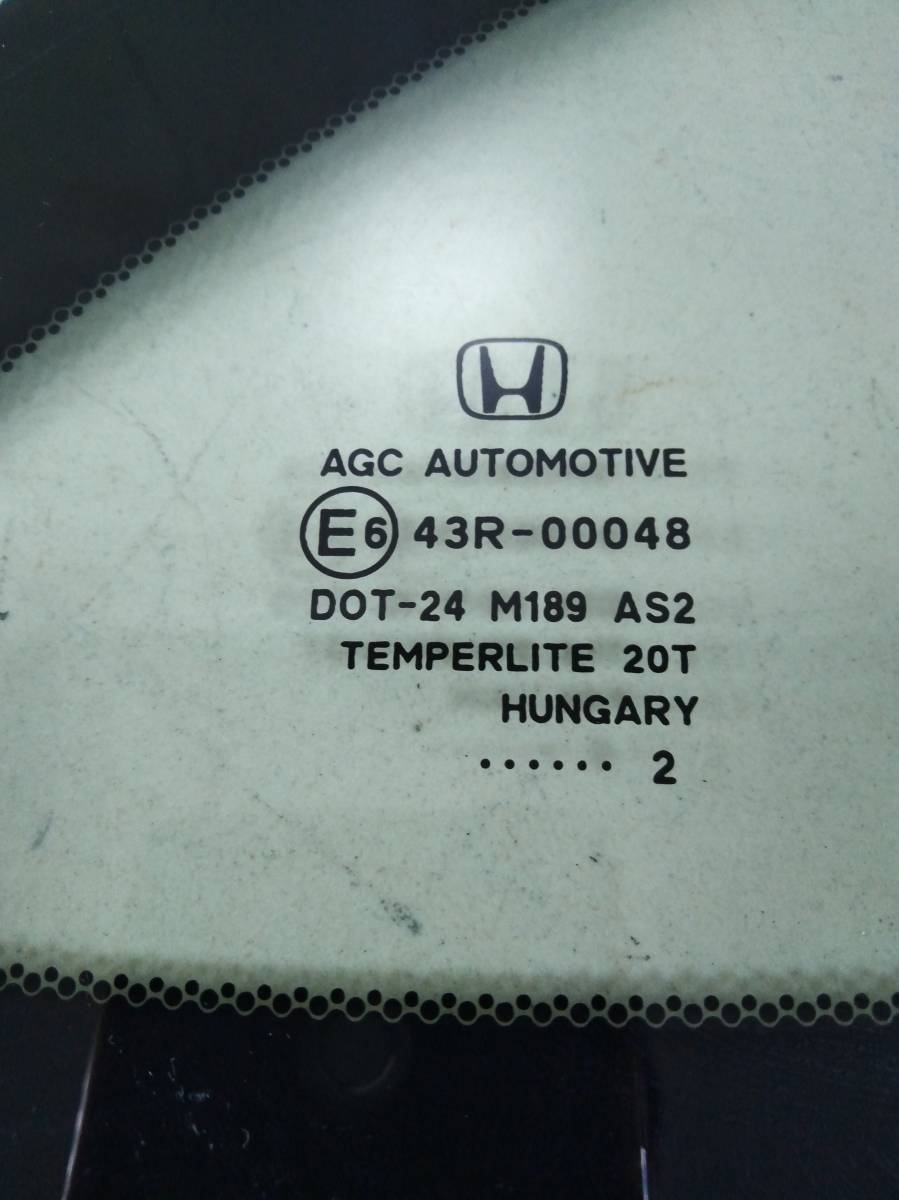 Стекло кузовное глухое правое Honda CR-V 2007-2012 Стекло кузовное глухое правое Honda CR-V 2007-2012