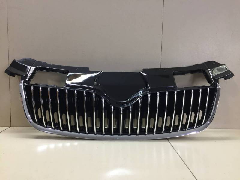 Решетка радиатора Skoda Fabia (5J) 2007-2014