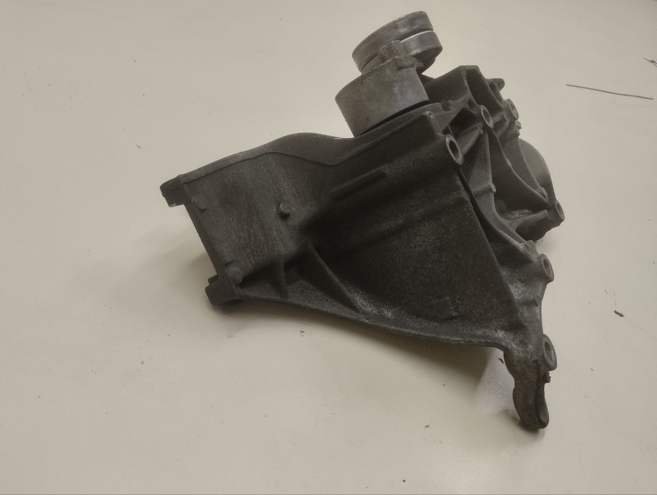 Кронштейн генератора Renault Duster (HSA, HSM) 2012>