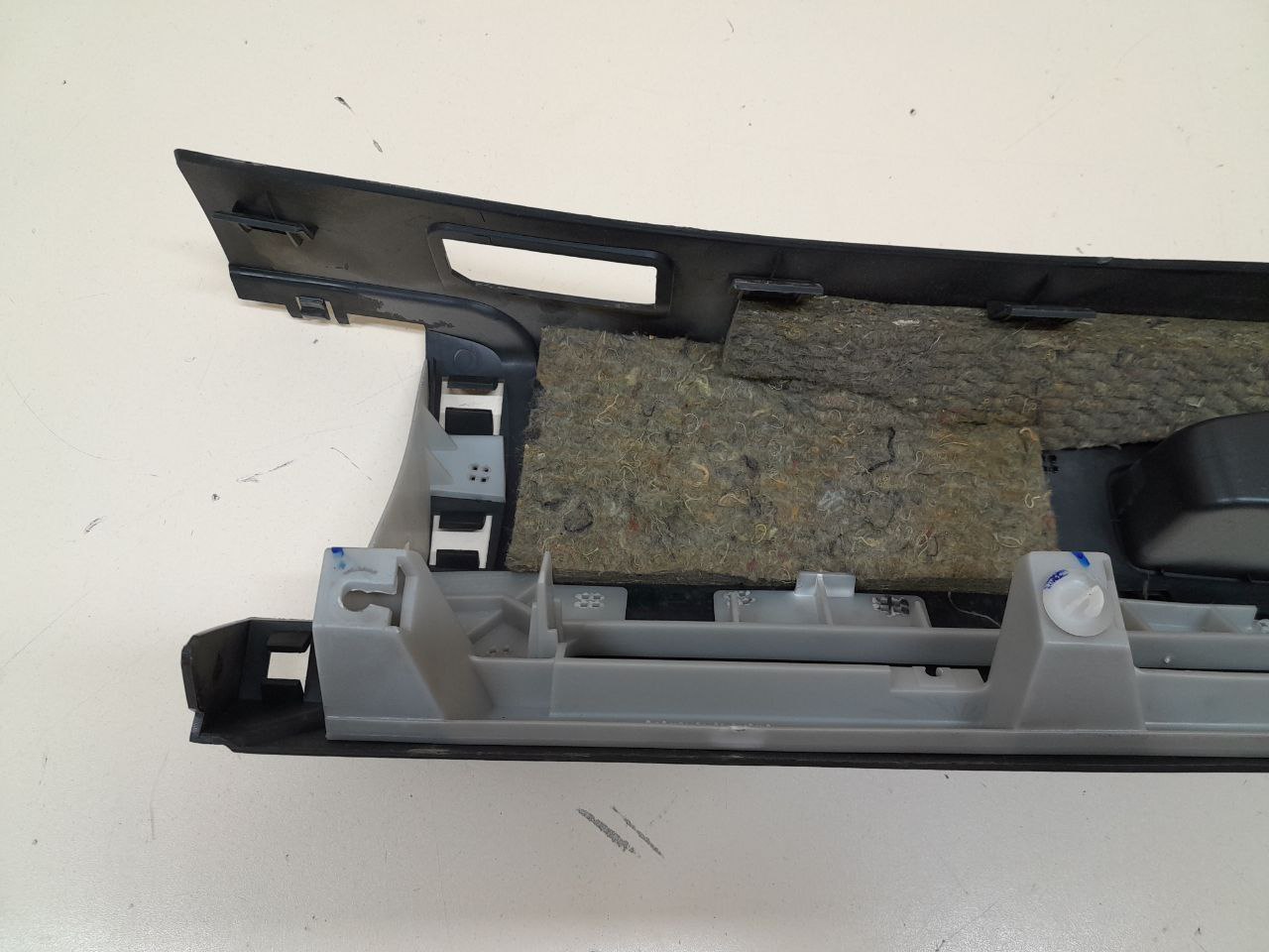 Обшивка багажника Citroen Grand C4 Picasso 2006-2014 Обшивка багажника Citroen Grand C4 Picasso 2006-2014