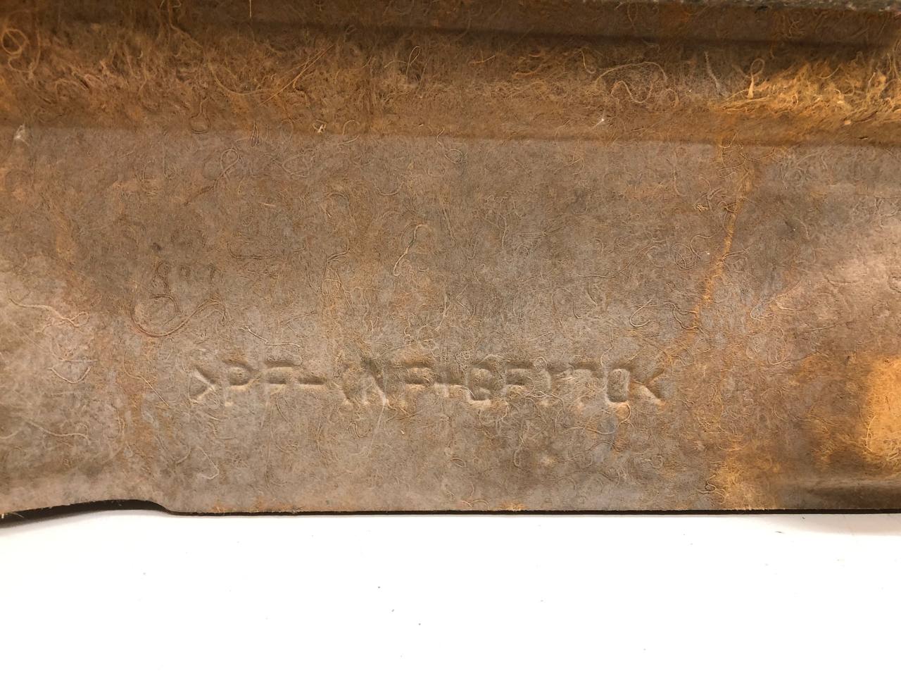 Шумоизоляция капота Toyota Rav 4 (XA40) 2013-2019