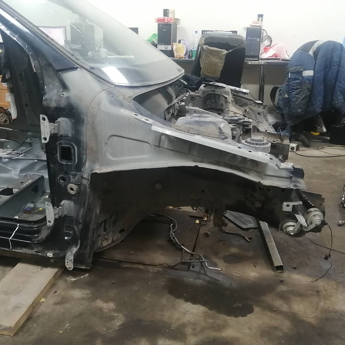 Лонжерон передний правый Volvo XC60 2008-2017