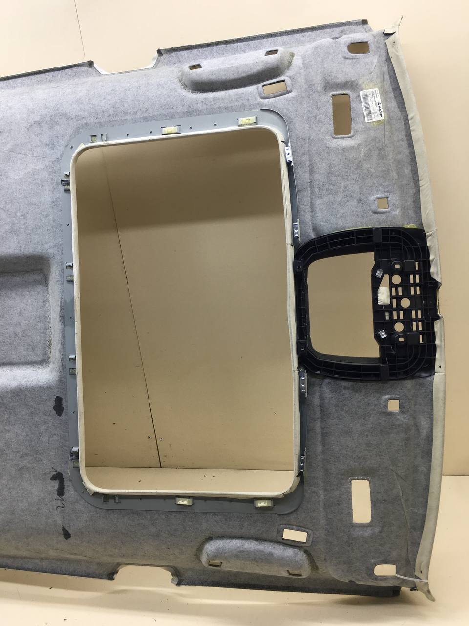 Обшивка потолка BMW 7-Series F01,F02  2008-2015