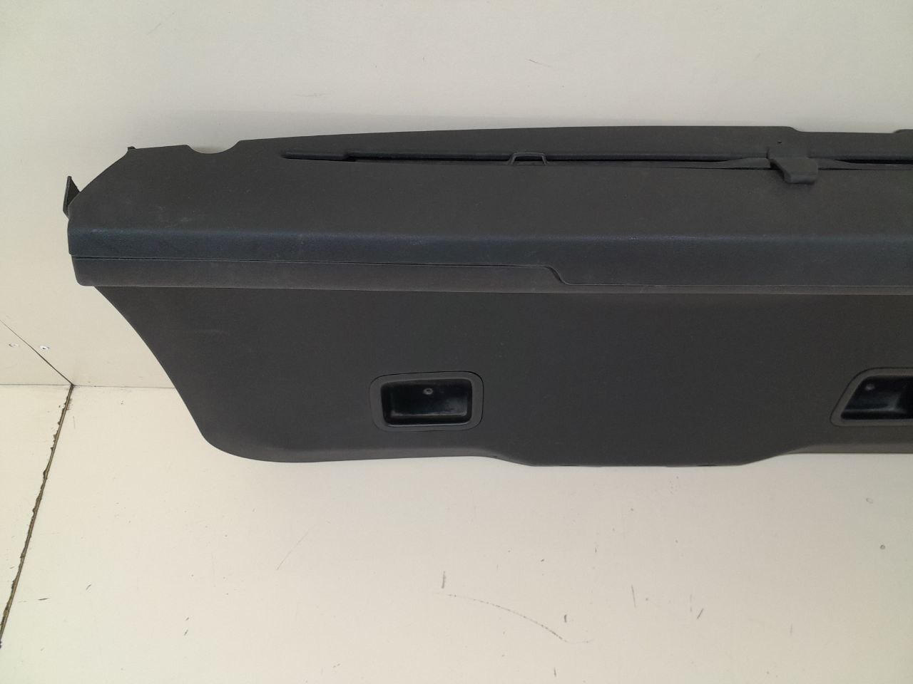 Обшивка двери багажника Citroen Grand C4 Picasso 2006-2014 Обшивка двери багажника Citroen Grand C4 Picasso 2006-2014