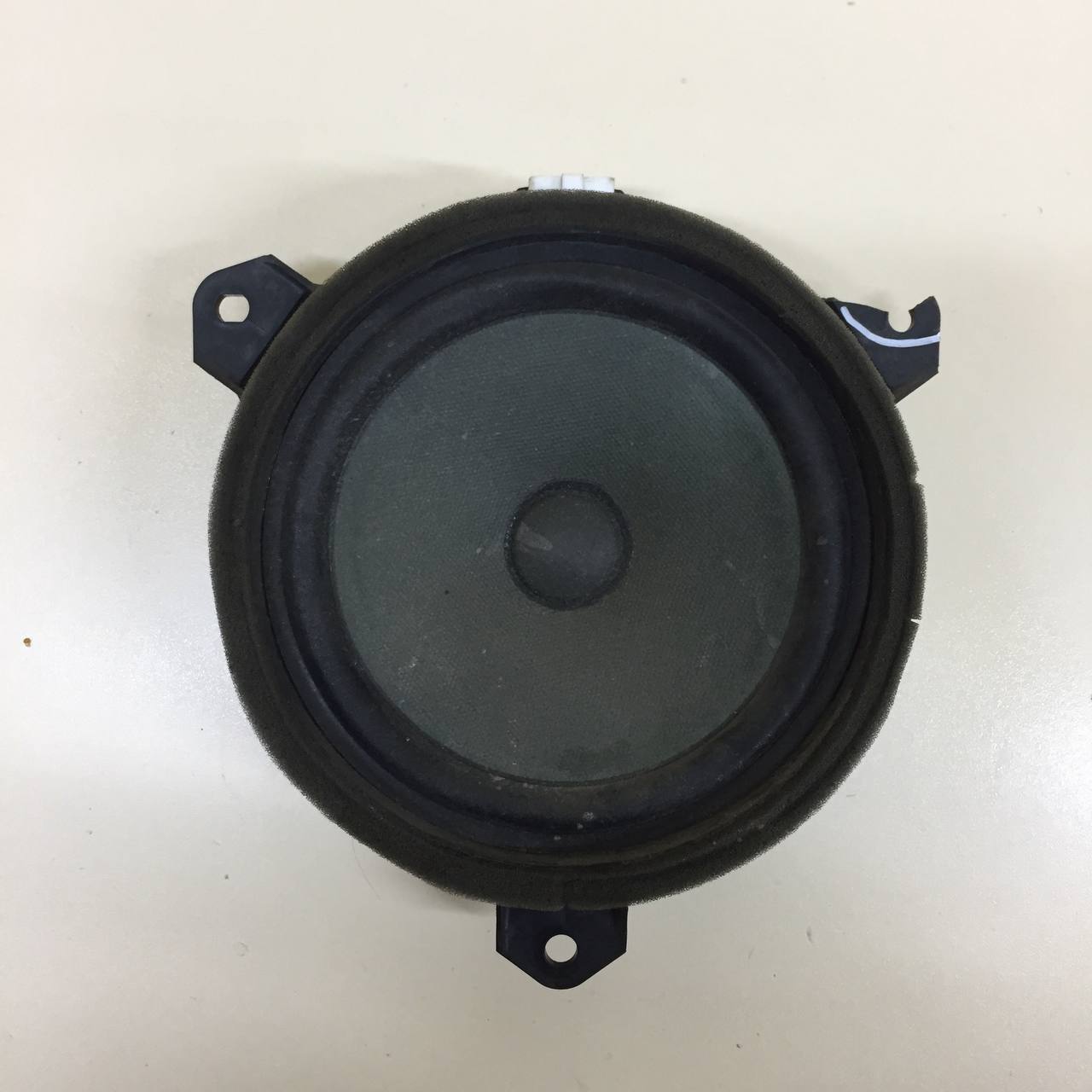 Динамик Toyota Corolla E180 2013-2019 Динамик Toyota Corolla E180 2013-2019