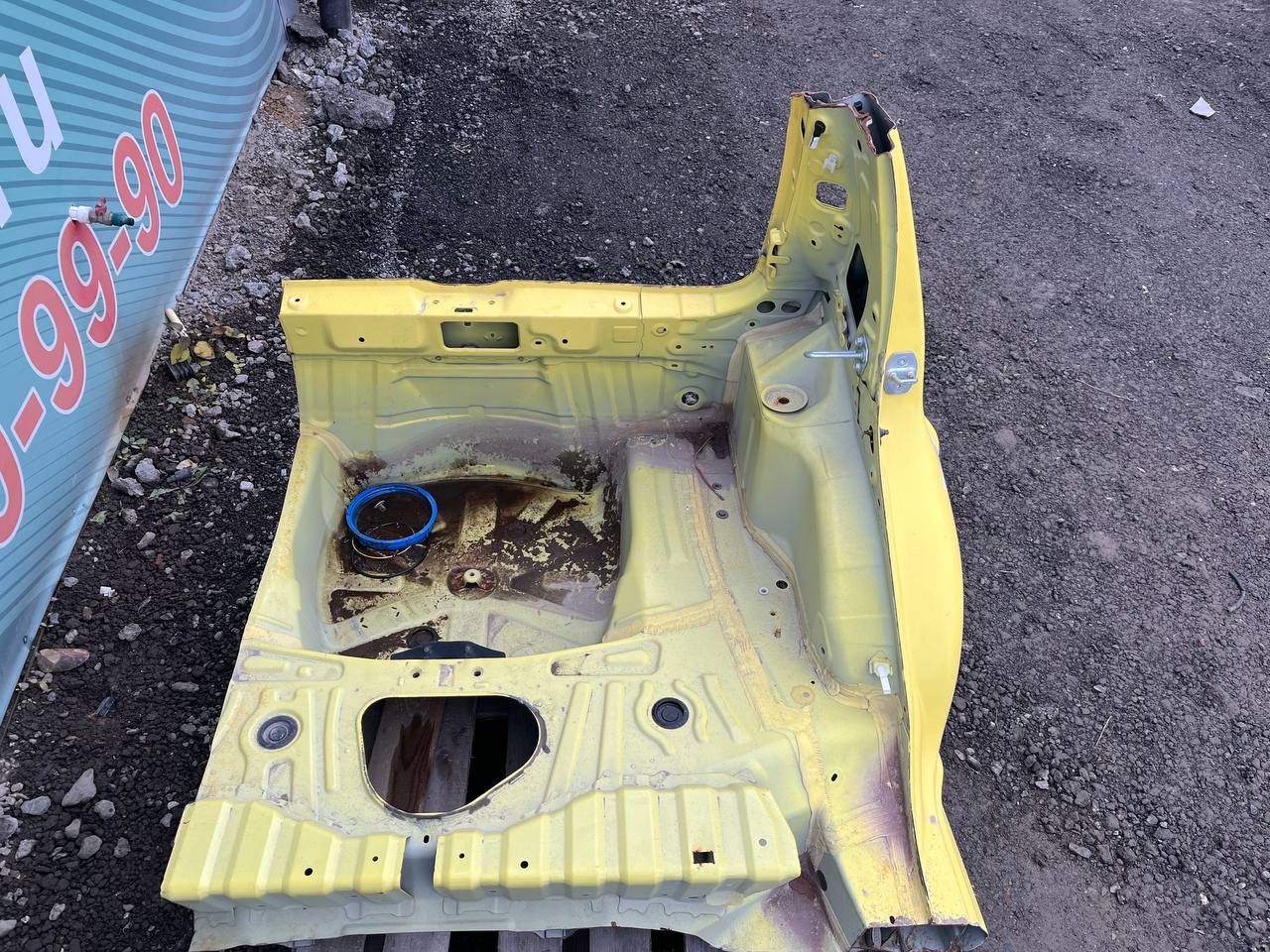 Крыло заднее левое Peugeot 107 2006-2014