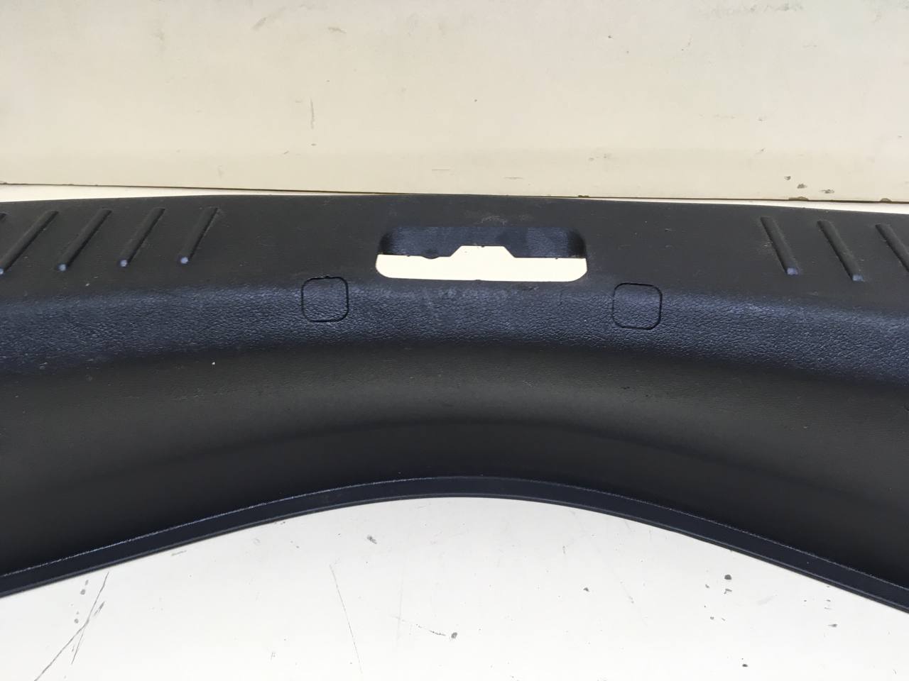 Обшивка багажника Ford Focus 2 (DB) 2008-2011 Обшивка багажника Ford Focus 2 (DB) 2008-2011
