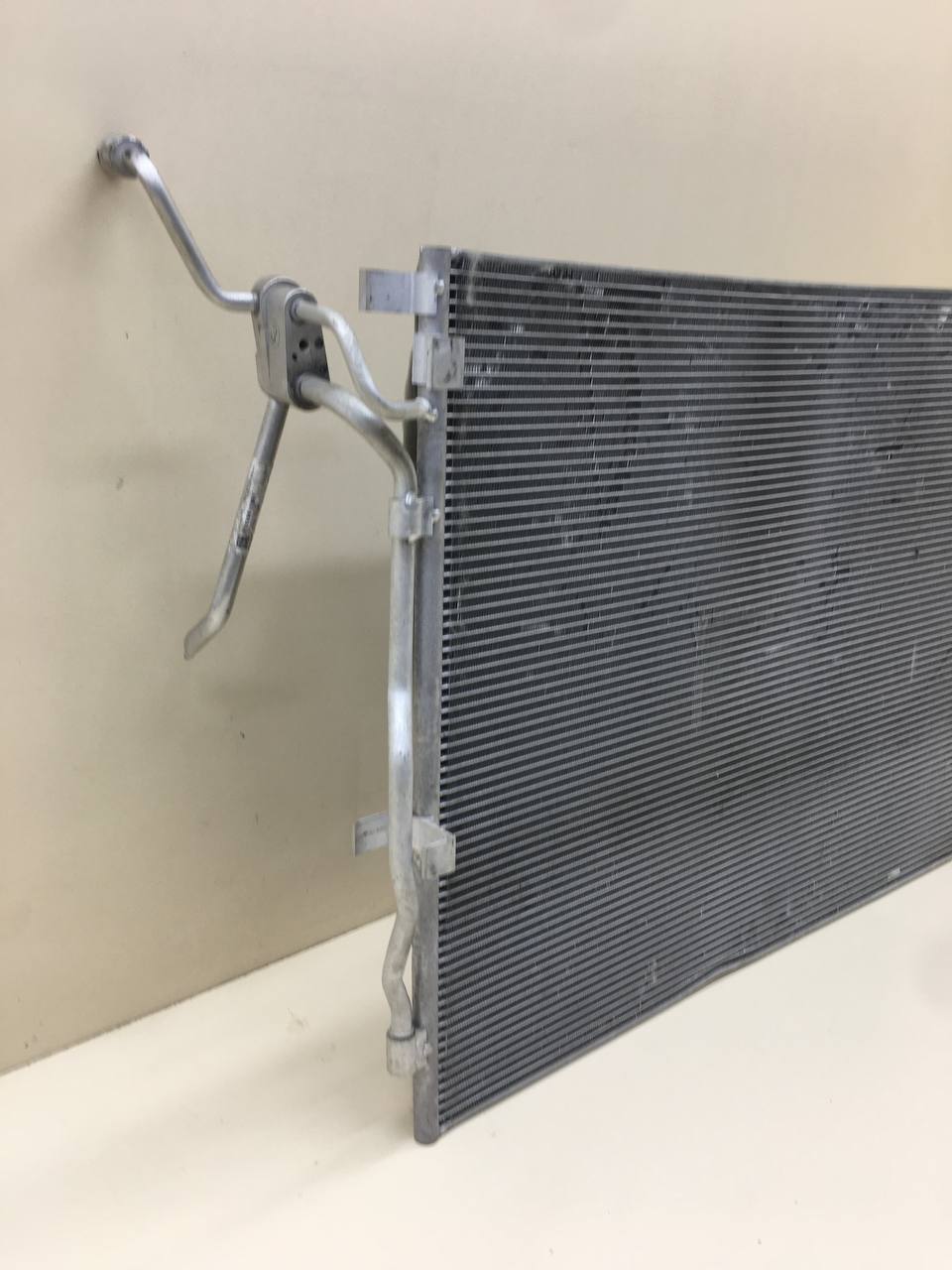 Радиатор кондиционера (конденсер) EXEED RX 2022>