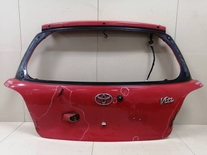 Дверь багажника Toyota Vitz (P10) 1999-2005 Дверь багажника Toyota Vitz (P10) 1999-2005
