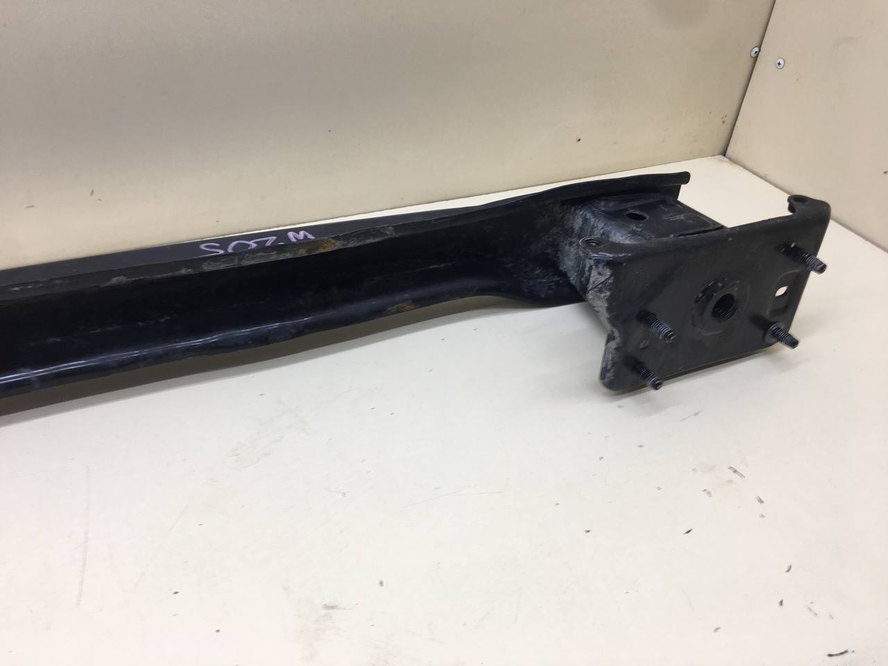 Усилитель заднего бампера Mercedes-Benz C-Class (W205) 2014>