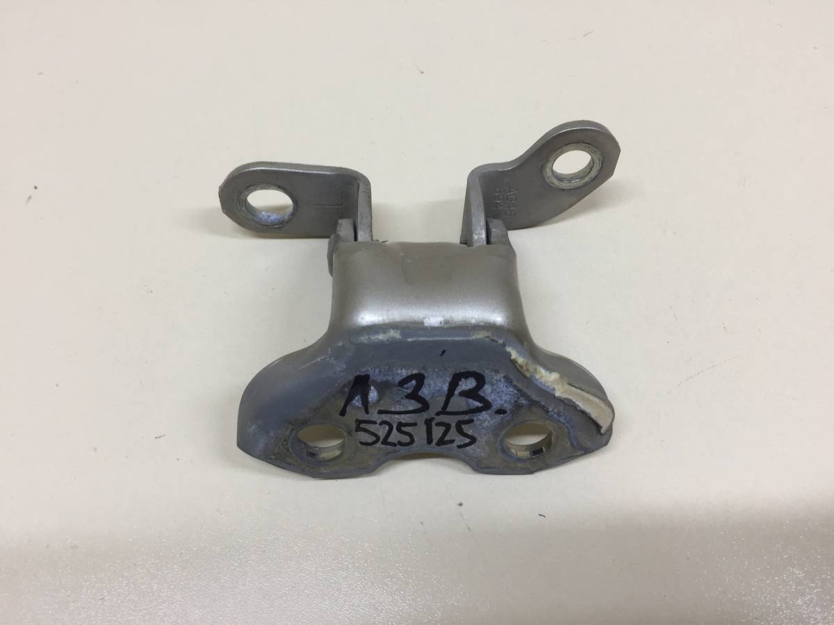 Петля двери задней левой верхняя Toyota Camry (V40) 2006-2011