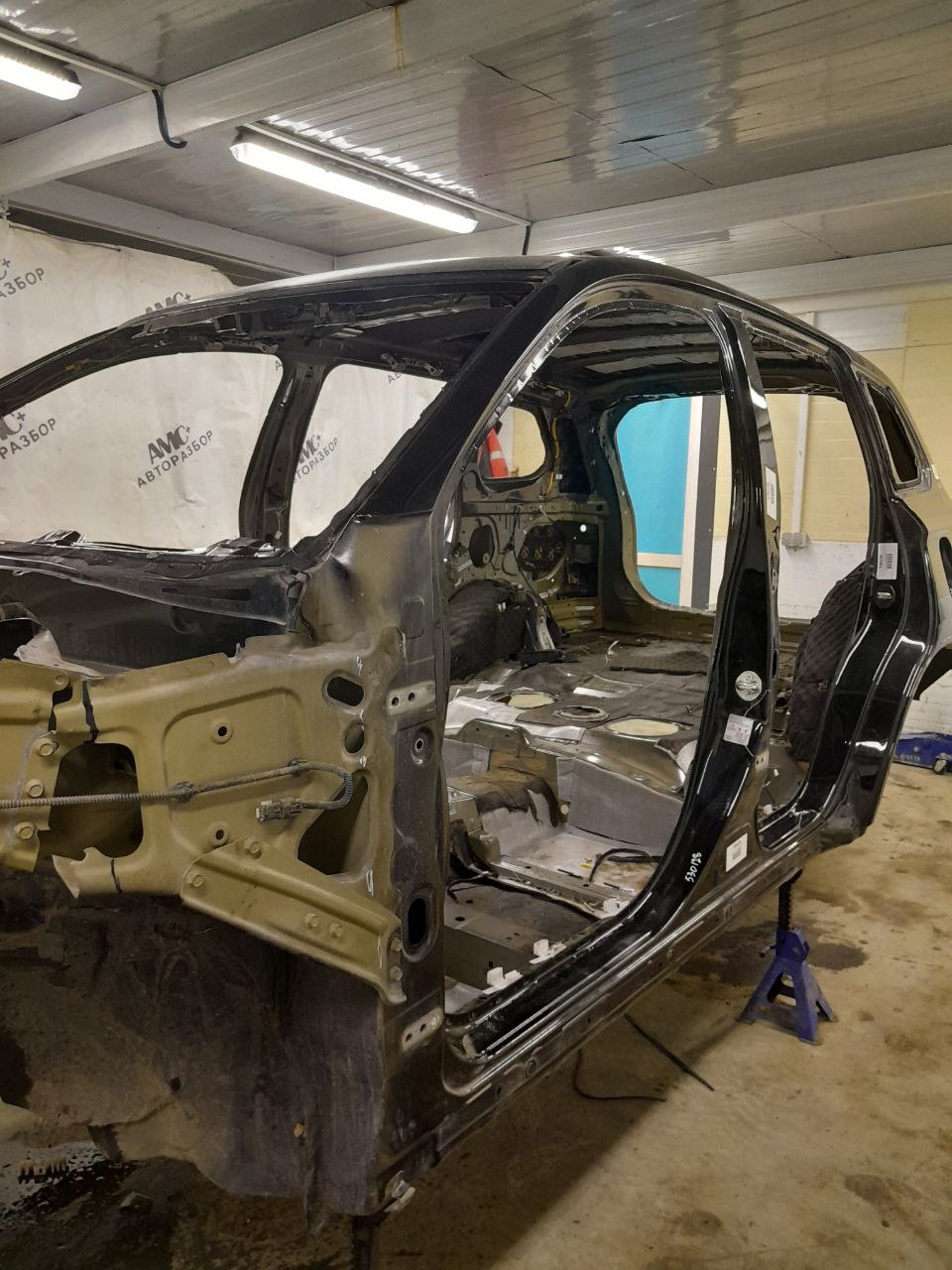 Порог со стойкой левый Mitsubishi Outlander (GF) 2012>