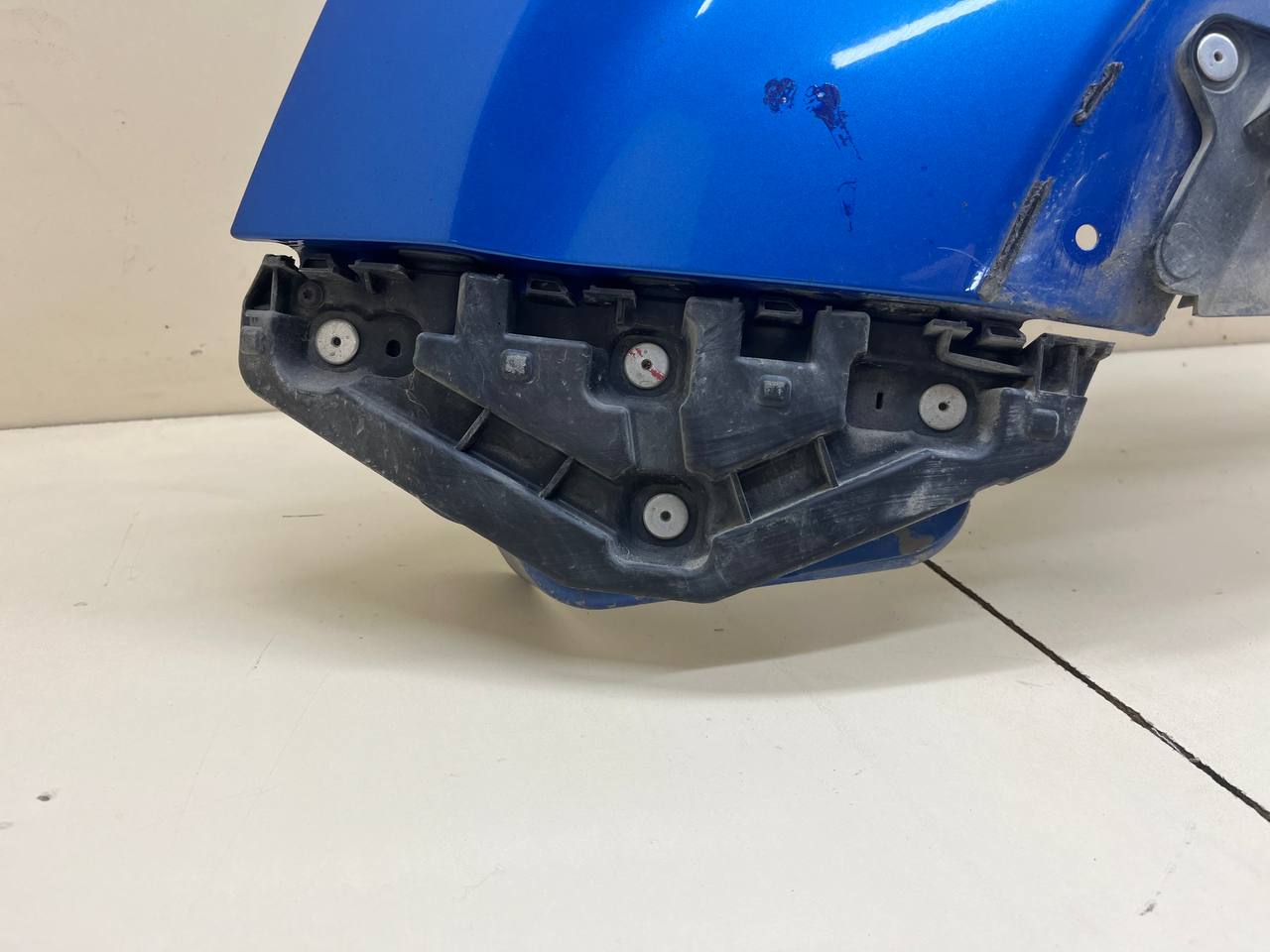 Крыло переднее левое Lada  X-RAY Cross 2018 >