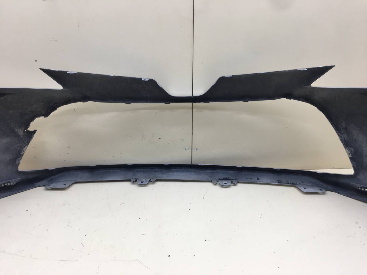 Бампер передний Toyota Corolla E210 2018>