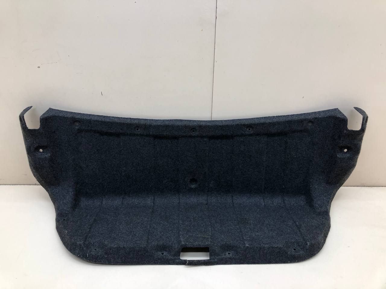 Обшивка крышки багажника Mitsubishi Lancer 9  (CS/Classic) 2000-2011