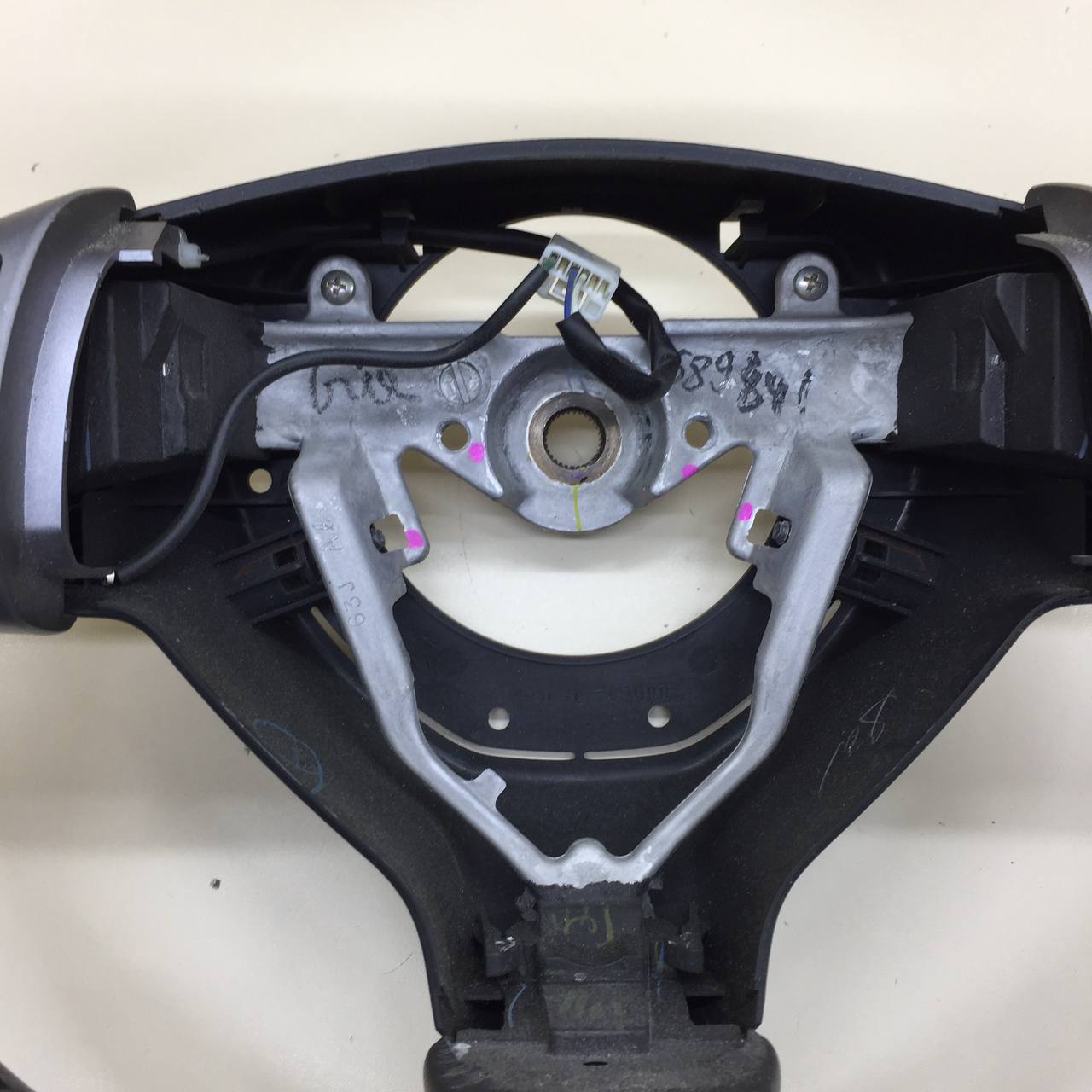 Рулевое колесо для AIR BAG (без AIR BAG) Suzuki SX4 2006-2013 Рулевое колесо для AIR BAG (без AIR BAG) Suzuki SX4 2006-2013