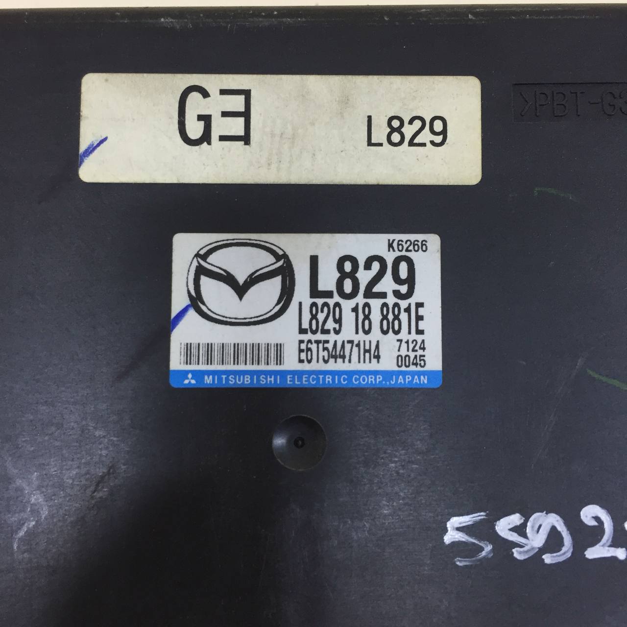 Блок управления двигателем Mazda Mazda 6 (GG) 2002-2007 Блок управления двигателем Mazda Mazda 6 (GG) 2002-2007