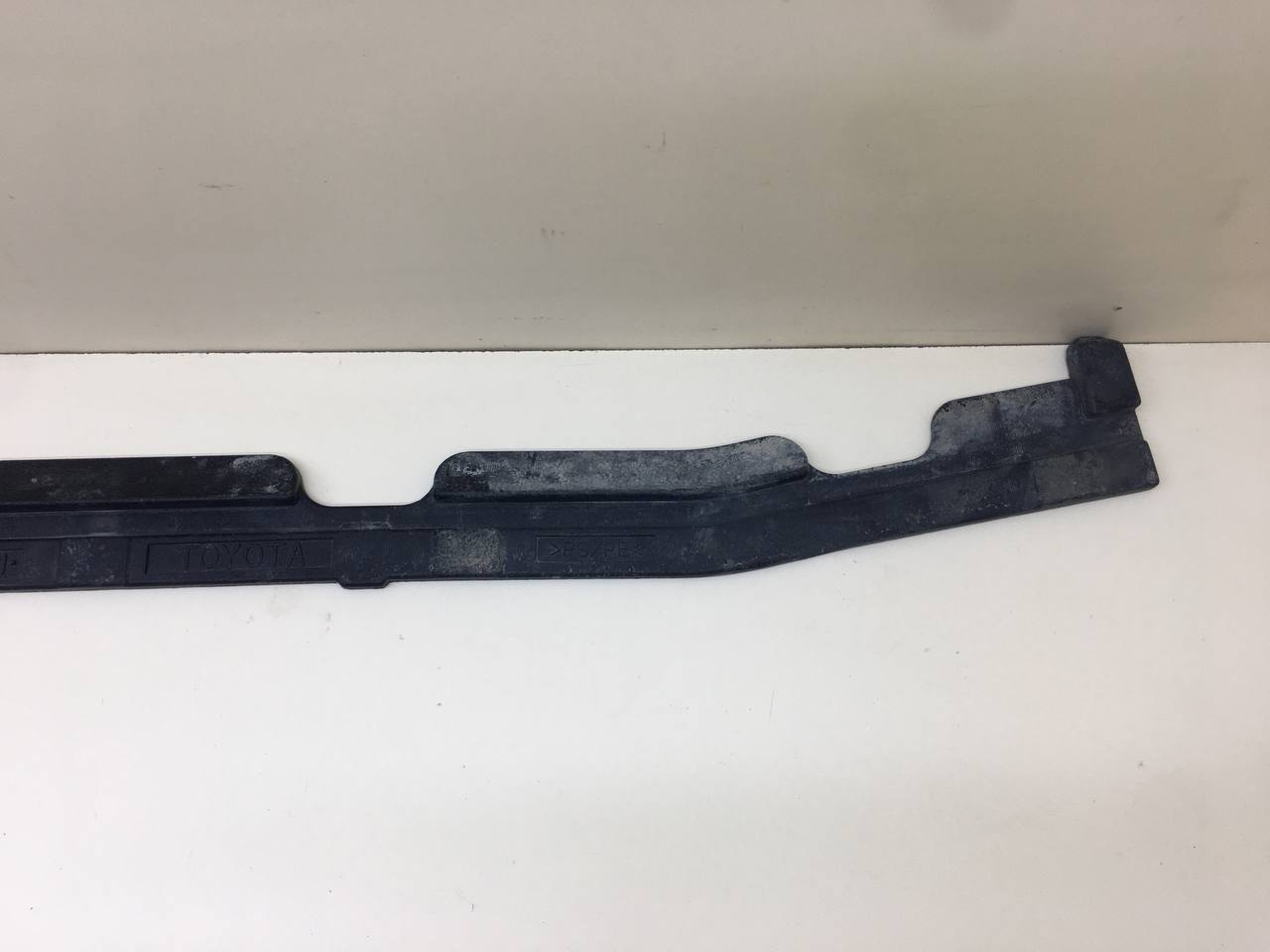Наполнитель заднего бампера Toyota Rav 4 (A30) 2006-2013