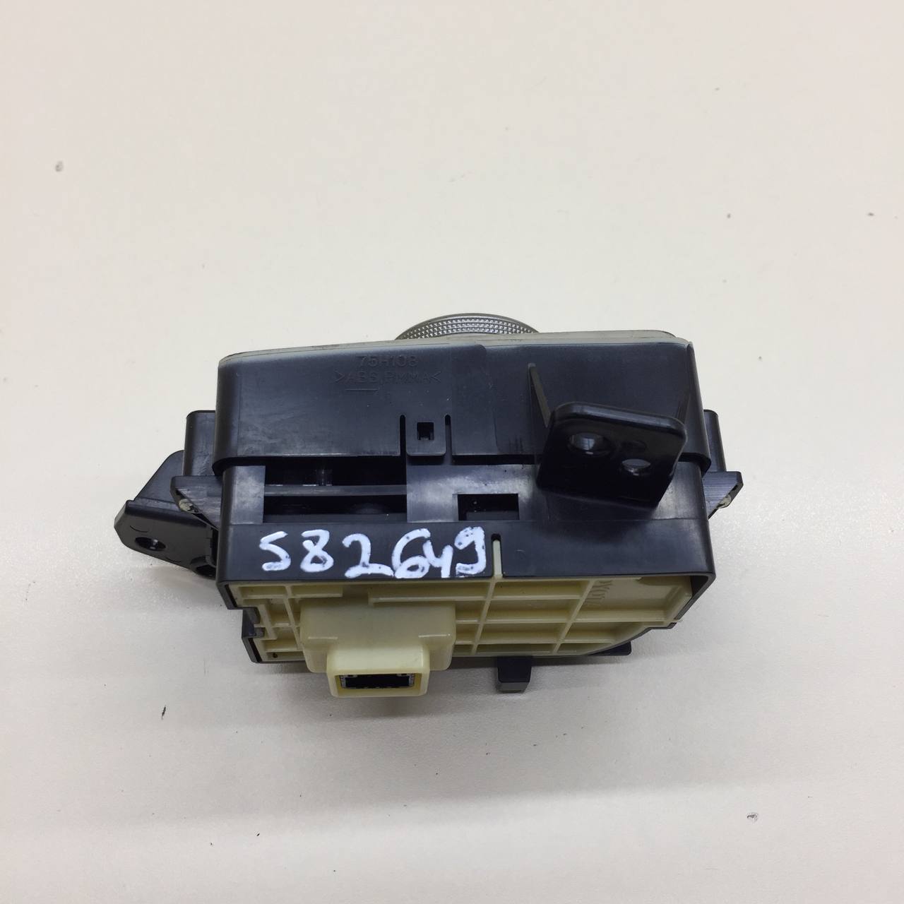 Блок кнопок Lexus ES (SV60) 2012>