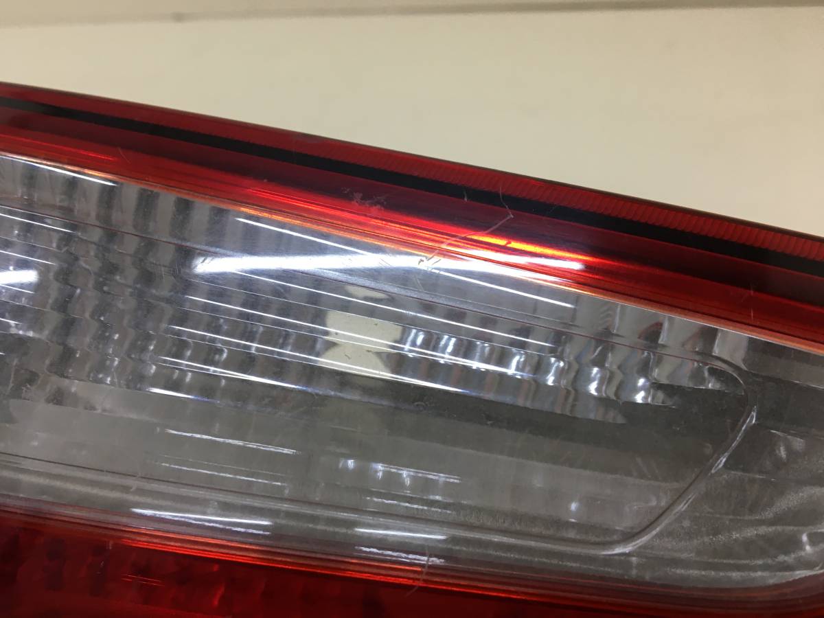 Фонарь задний внутренний левый Kia Cerato (YD) 2013-2020