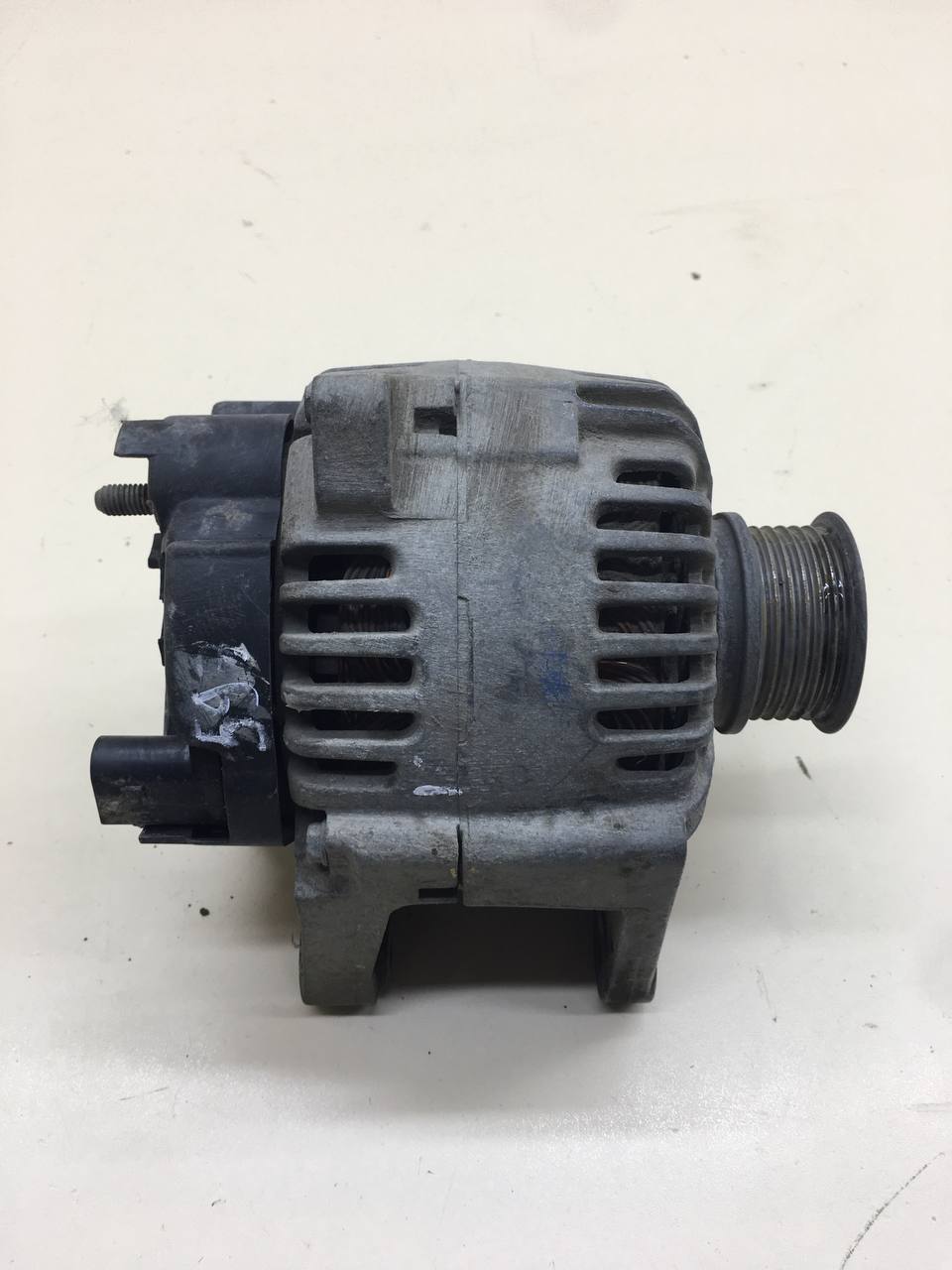 Генератор Renault Megane (2) 2002-2009
