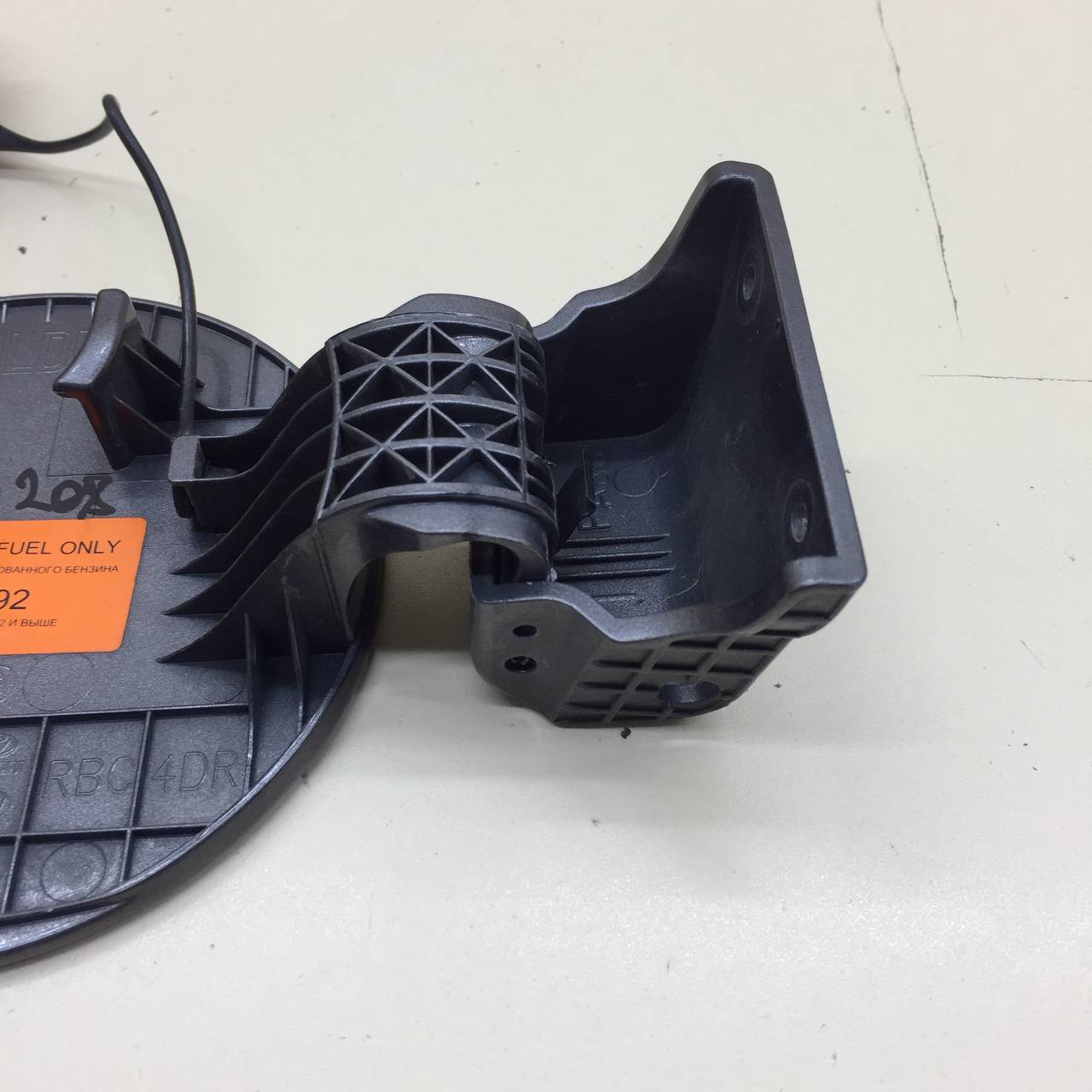 Лючок бензобака Hyundai Solaris (RB) 2010-2017