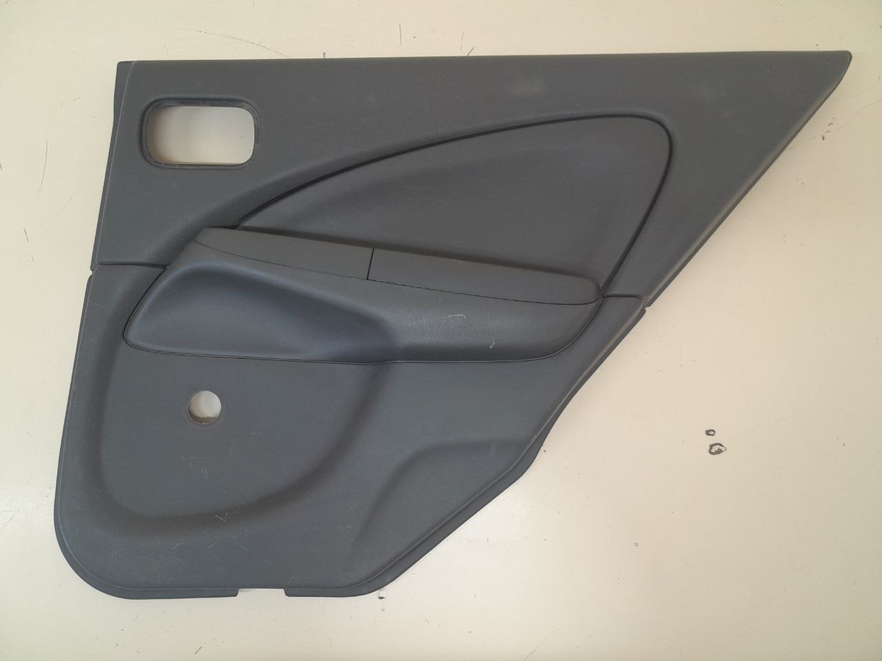 Обшивка двери задней правой Nissan Almera Classic (B10) 2006-2013