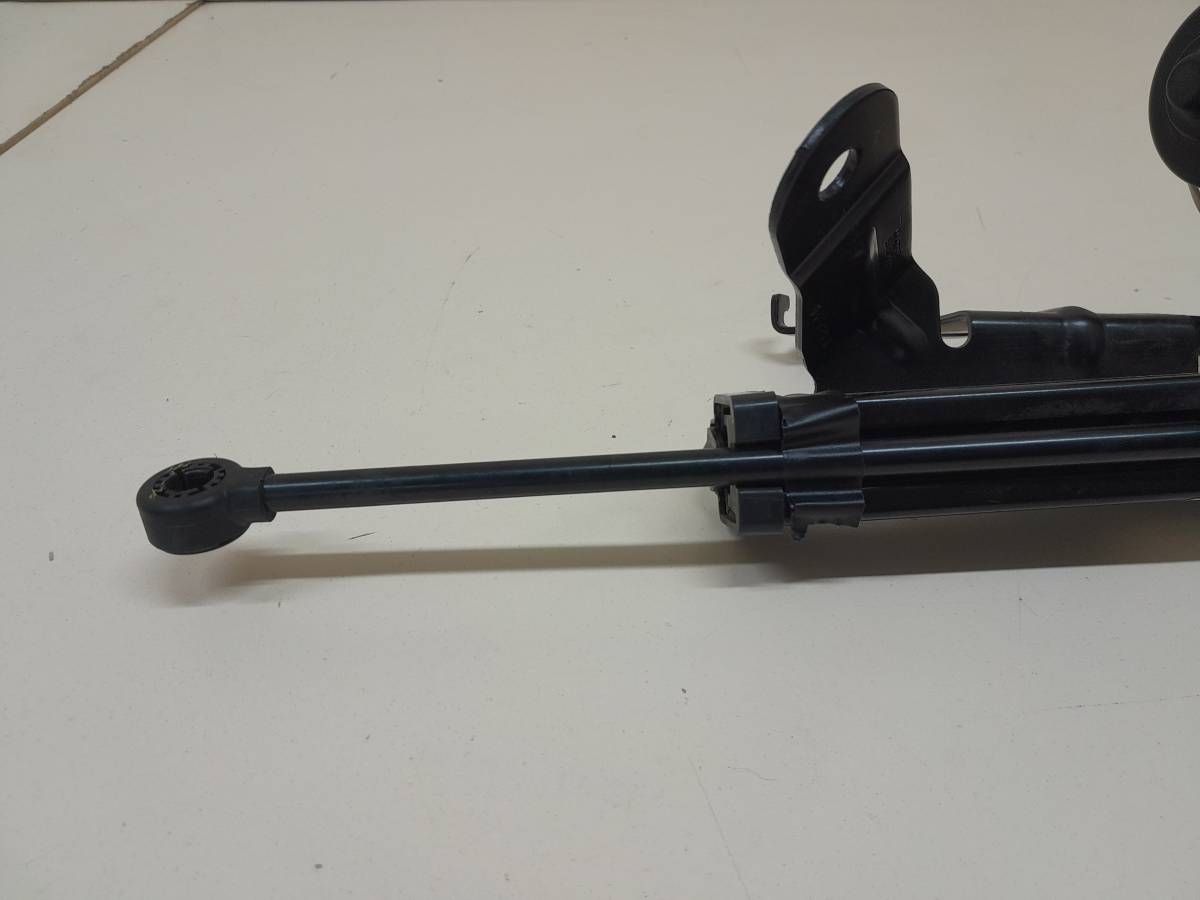 Механизм подъема двери/крышки багажника Hyundai ix55 2007-2013