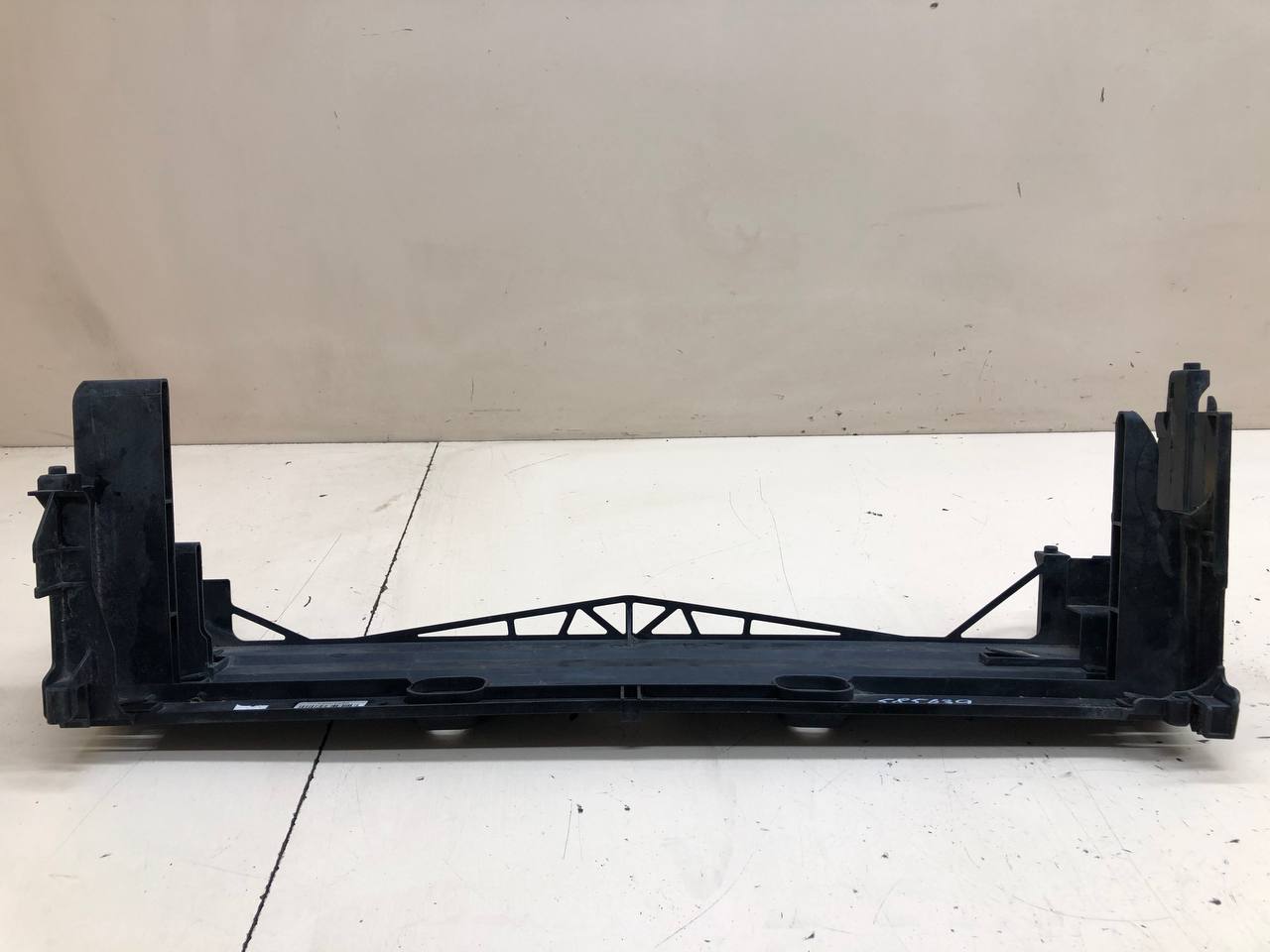 Панель передняя BMW 7-Series F01,F02  2008-2015