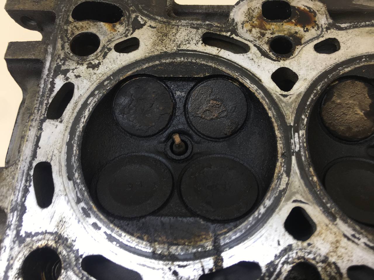 Головка блока цилиндров Mazda Mazda 6 (GH) 2007-2012 Головка блока цилиндров Mazda Mazda 6 (GH) 2007-2012