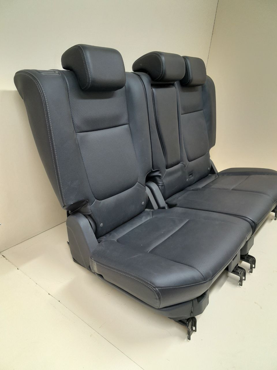 Сиденье (комплект) Mitsubishi Outlander (GF) 2012> Сиденье (комплект) Mitsubishi Outlander (GF) 2012>