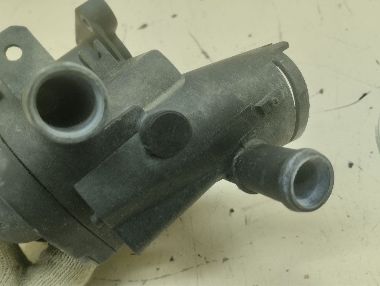 Корпус термостата Volkswagen Golf 6 (5K) 2009-2013